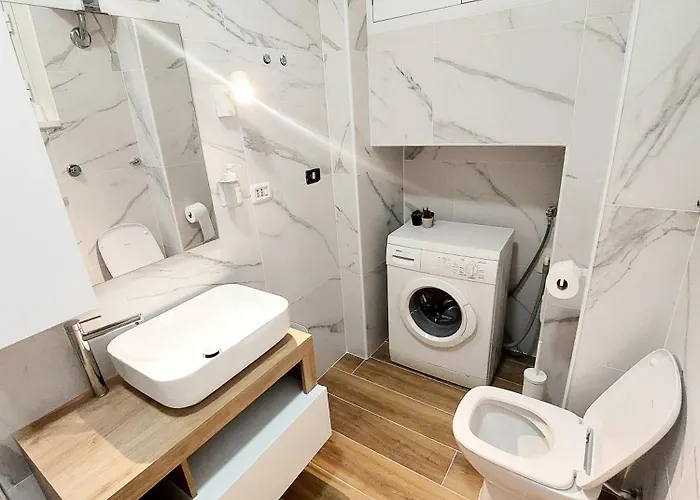 Domus Drea Apartment *